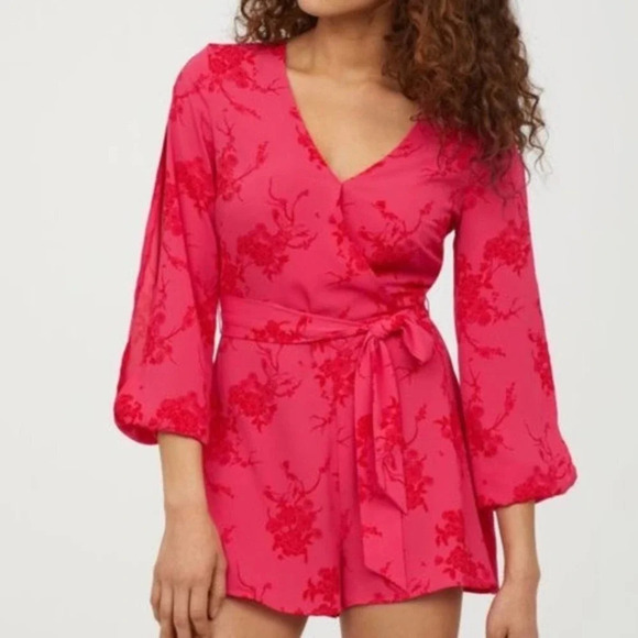 H&M Divided Floral Romper Size 4 NWT - Picture 2 of 8